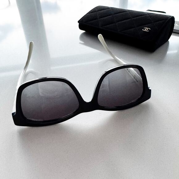 Chanel Black Frame with White Arms/Gray Lens Sunglasses - Picture 13 of 16